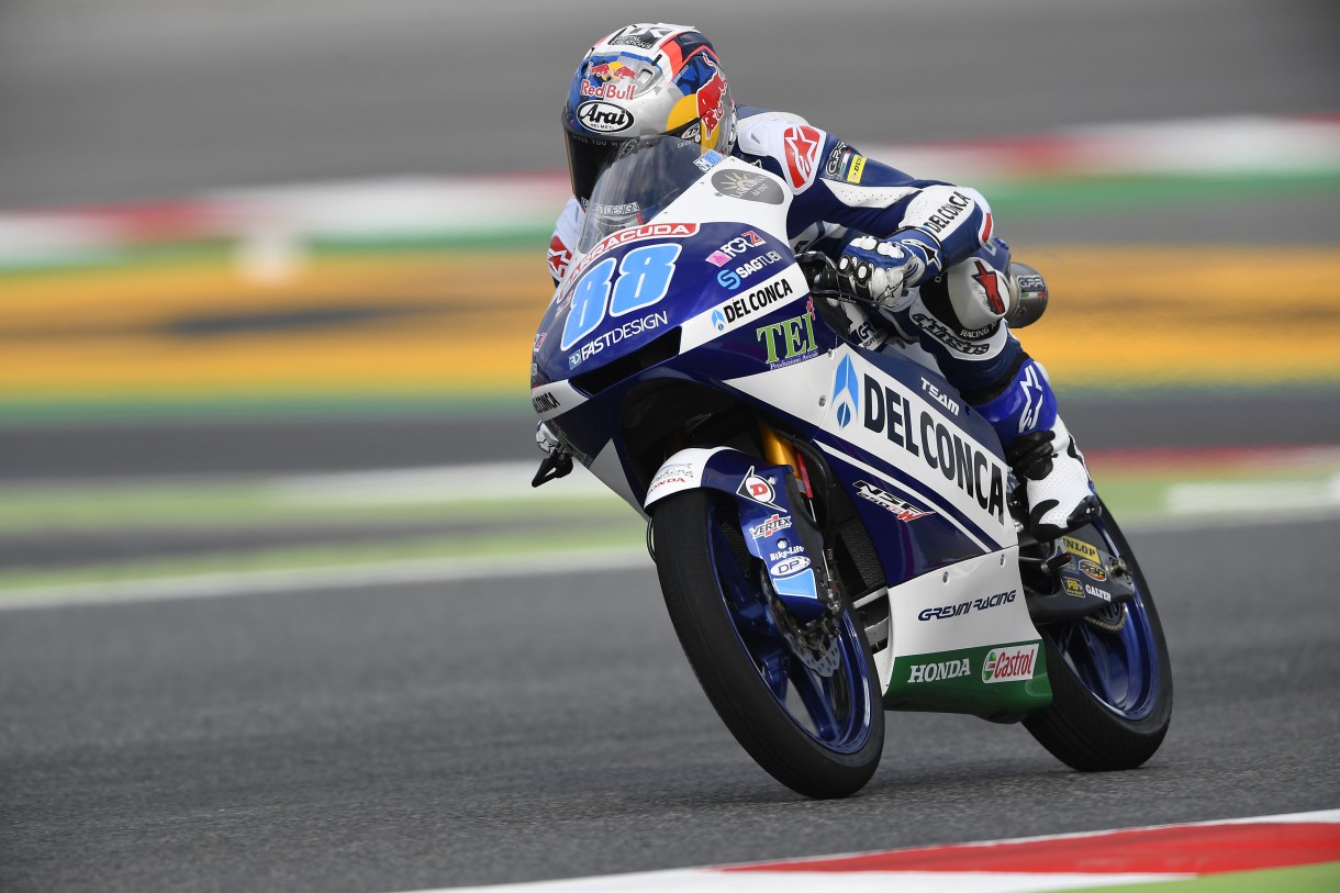 Jorge Martín marca la pole de Moto3 en el Circuit de Barcelona-Catalunya