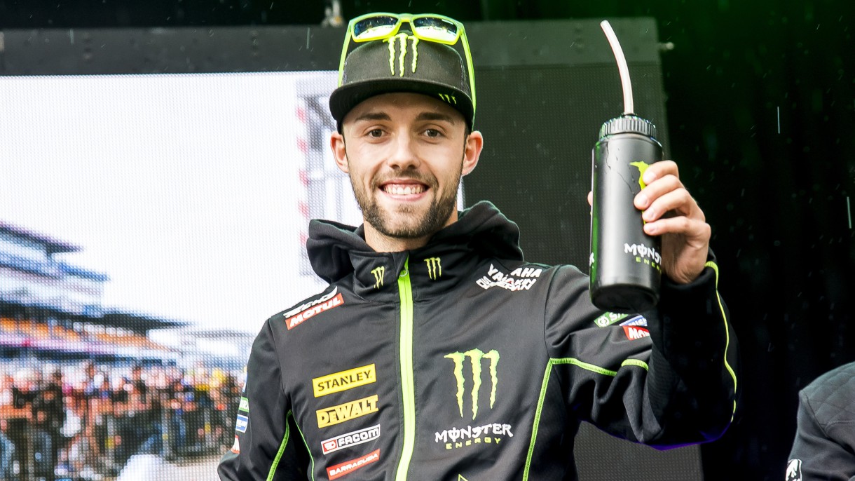 Jonas Folger renueva con el equipo Monster Yamaha Tech3 para 2018