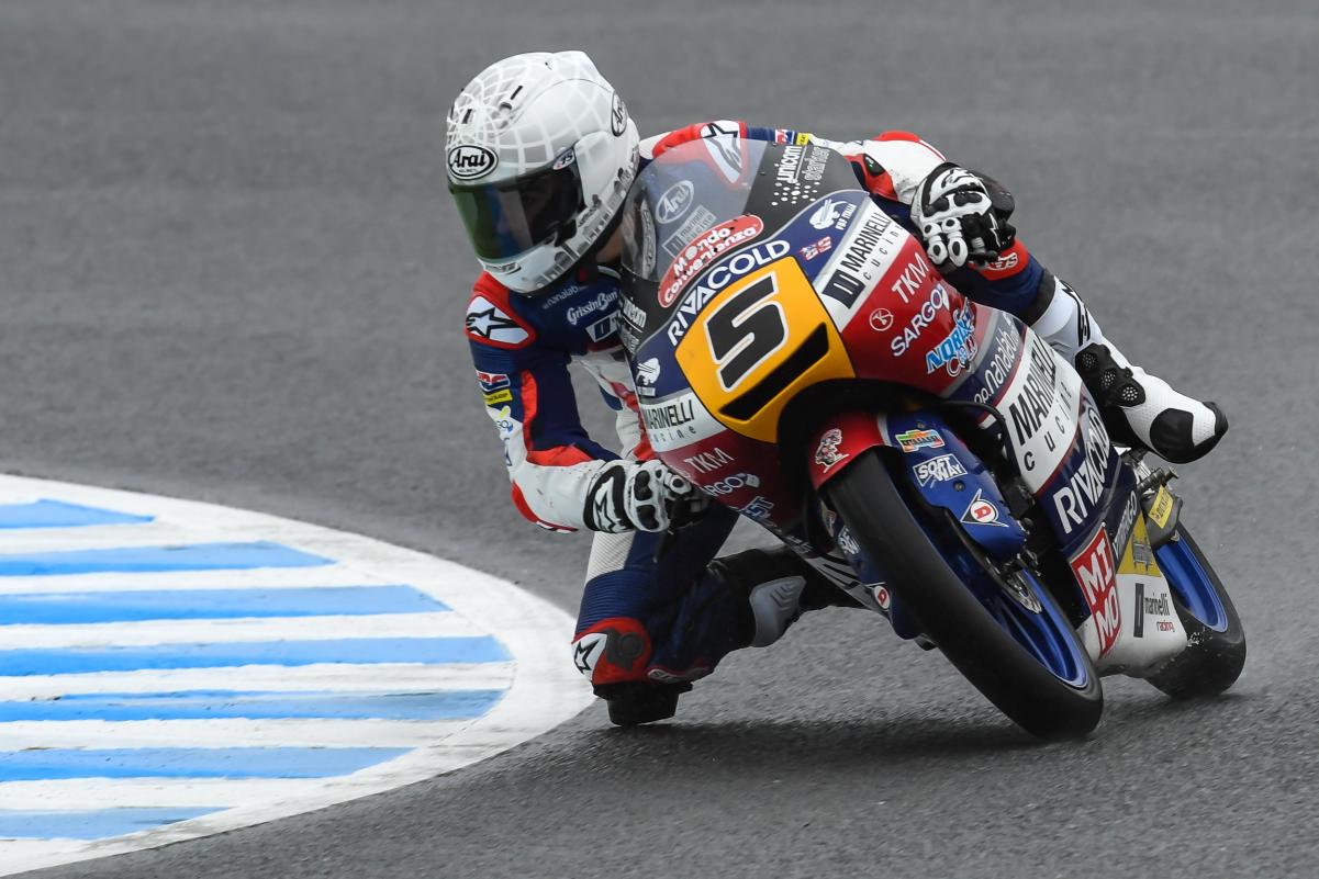 Romano Fenati gana la carrera de Moto3 en Japón, Mir fuera de los puntos