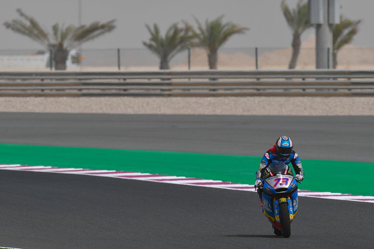 Álex Márquez logra la pole position de Moto2 en Qatar, Baldassarri 2º y Bagnaia 3º