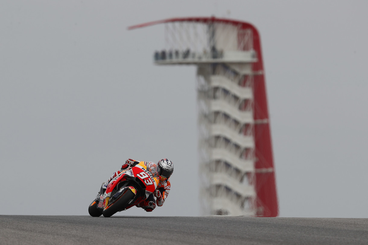 Marc Márquez logra la pole de MotoGP en Austin, Viñales 2º y Iannone 3º. Sanción a Marc y saldrá 4º