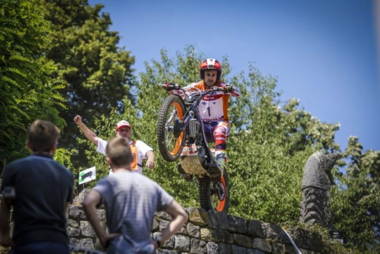 Toni Bou gana la prueba del Mundial de TrialGP en Bélgica