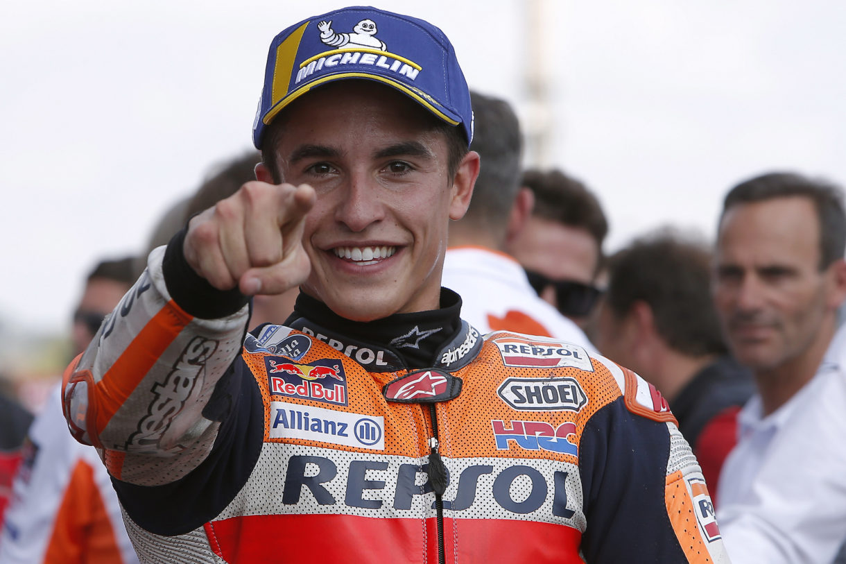 Marc Márquez apunta a la victoria en su carrera número 100 en el circuito de Brno