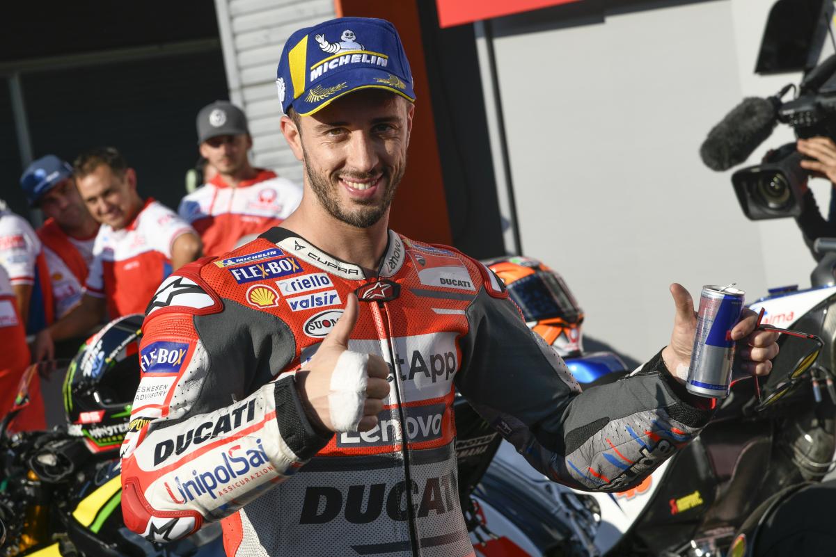 Andrea Dovizioso marca la pole de MotoGP en Japón, Márquez 6º