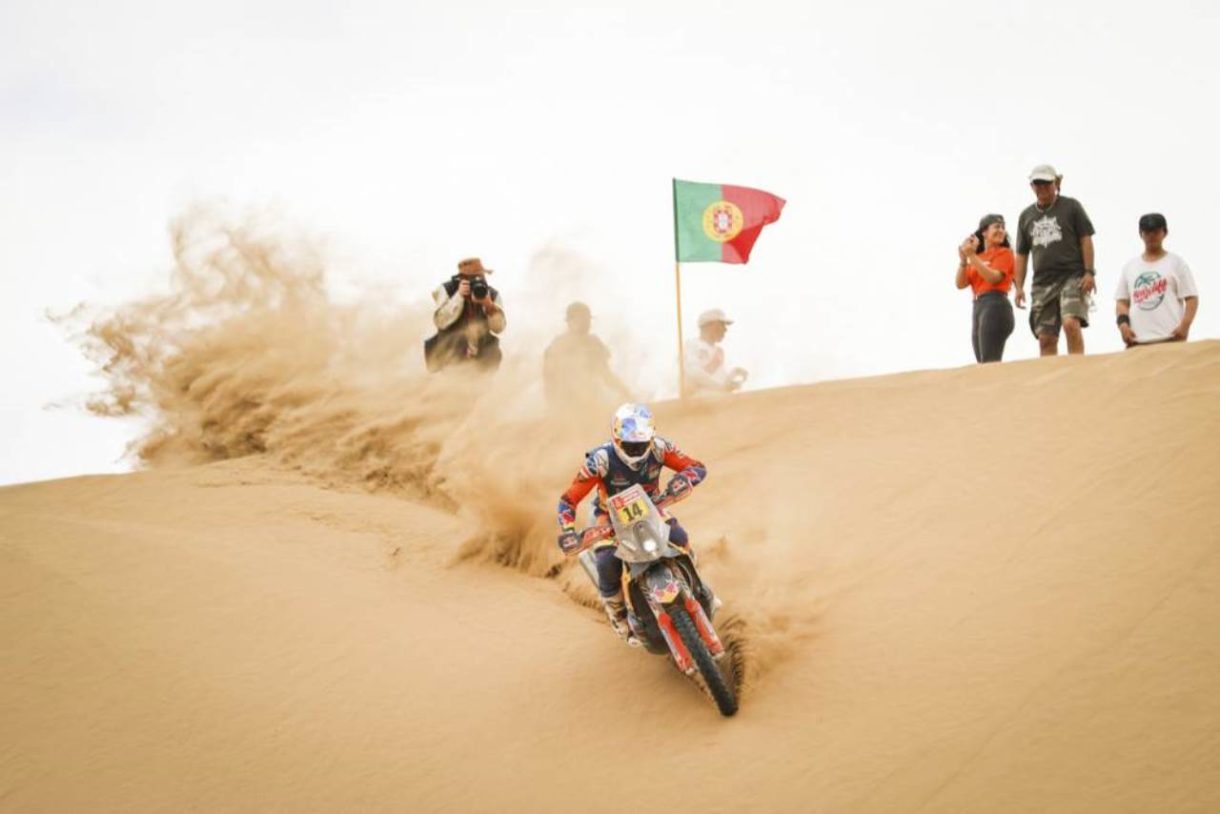 Sam Sunderland gana la etapa 5 del Dakar 2019 y Lorenzo Santolino es 3º