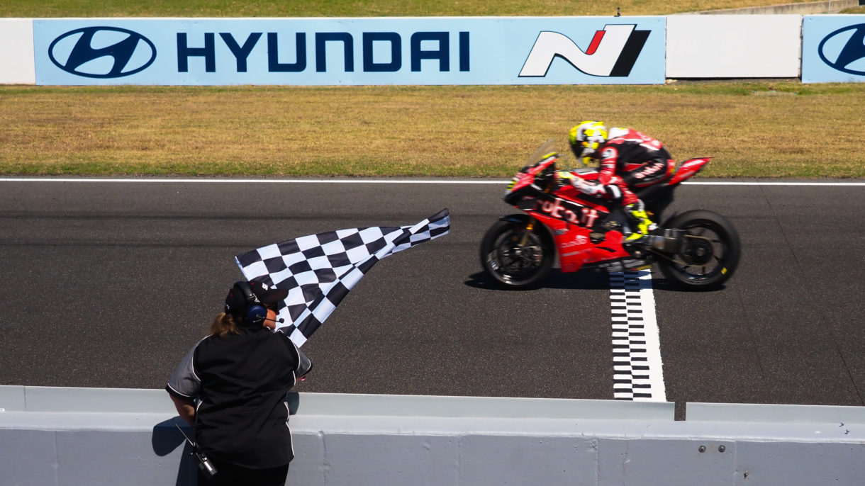 Todas las apuestas abiertas entre los pilotos del Mundial MotoGP y SBK