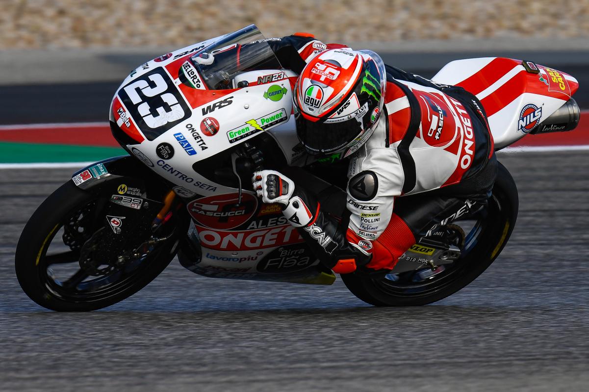 Antonelli y Schrotter marcan las poles Moto3 y Moto2 en Austin