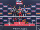 Álvaro Bautista gana la carrera 1 del Mundial SBK en Assen