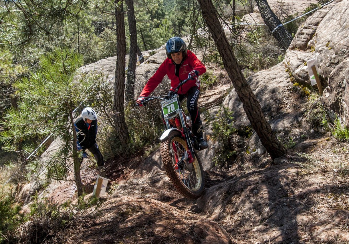 El Nacional de Trial Clásicas 2019 es todo un éxito en Sigüenza