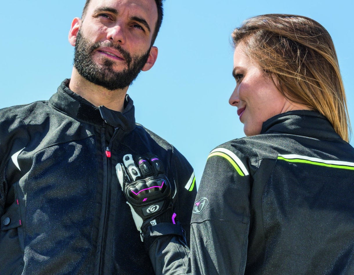 Garibaldi presenta sus guantes femeninos, Suntech Lady