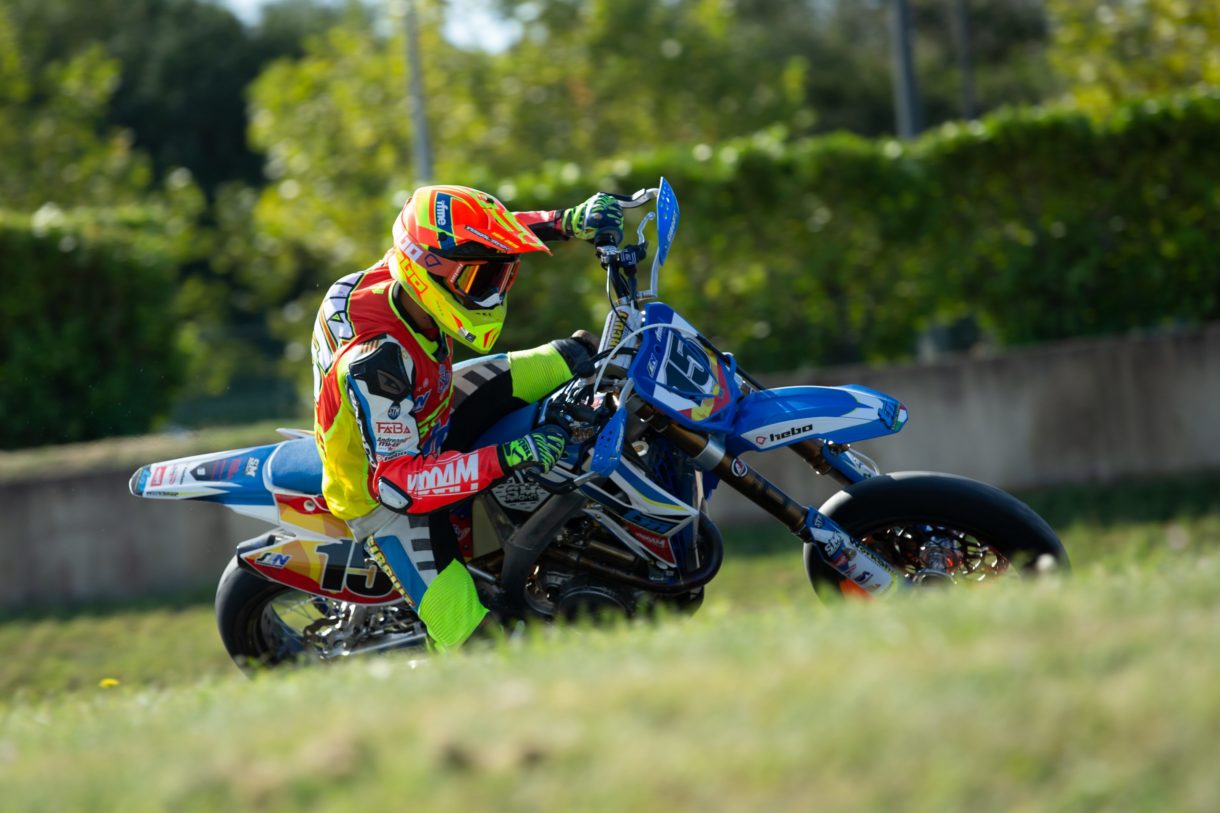 Éxito de participación en la cita de Supermoto de las Naciones en Francia