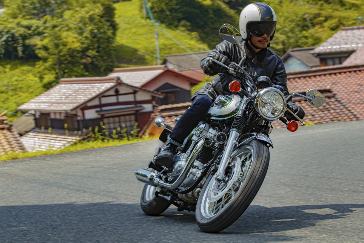 Kawasaki presenta sus W800, las más vintage del sector