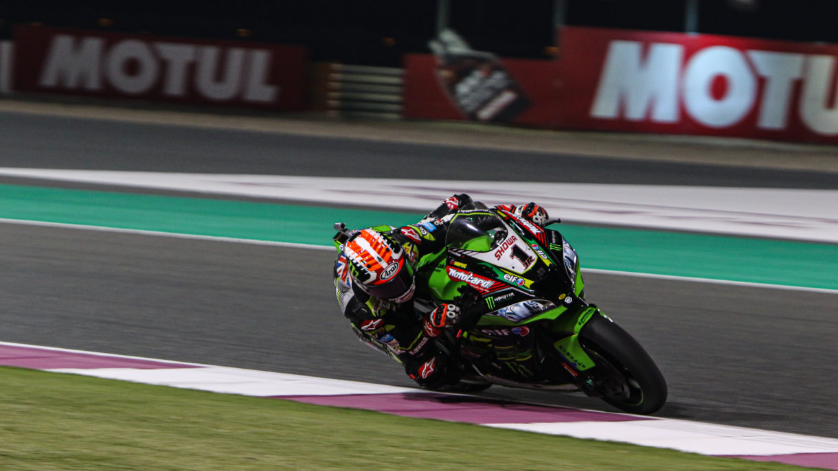 Jonathan Rea domina la Superpole Race de Superbikes en Qatar, Bautista 2º y Lowes 3º