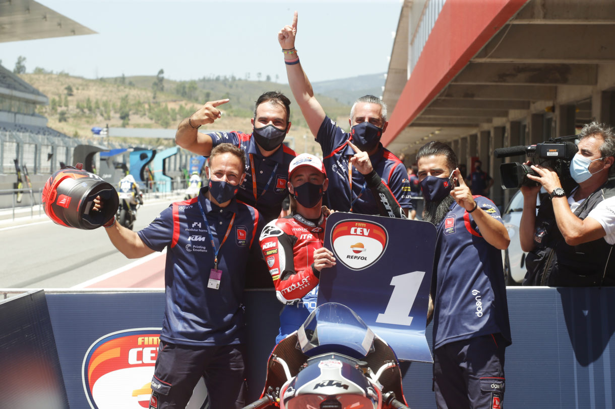 Pedro Acosta, Yari Montella y David Alonso ganan en sus categorías del FIM CEV Repsol en Portimao