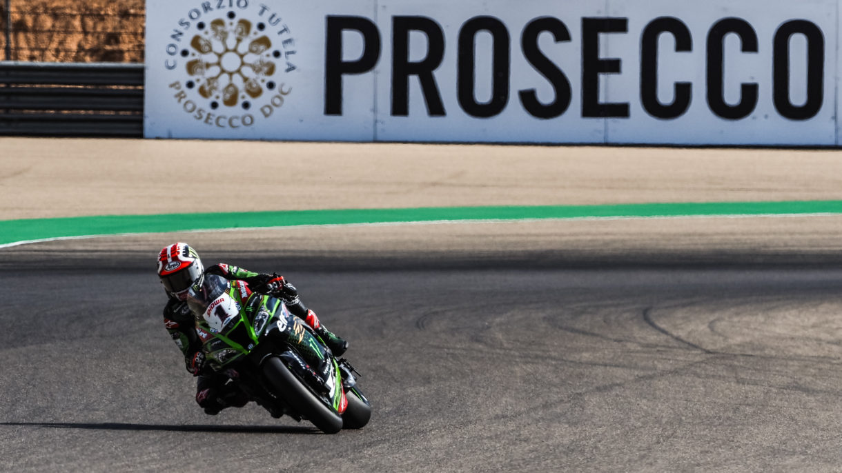 Jonathan Rea domina la carrera 2 del Mundial Superbike en Motorland Aragón, Davies 2º y 3º Bautista