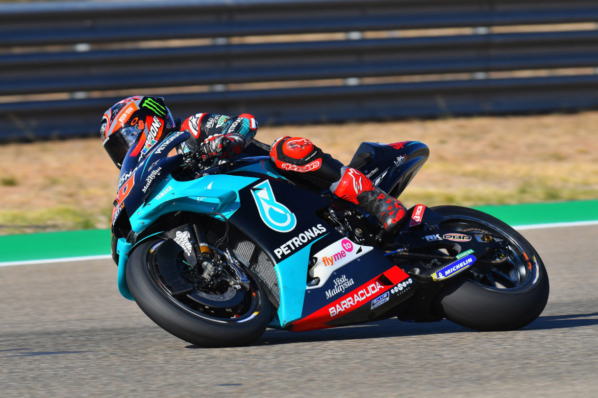 Fabio Quartararo consigue la pole position de MotoGP en Motorland Aragón, Viñales 2º y Crutchlow 3º