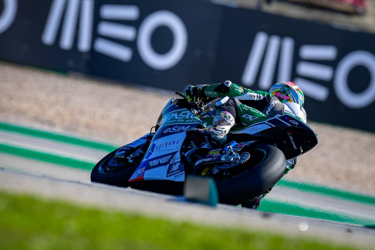 Remy Gardner consigue la pole del Mundial de Moto2 en Portimao, Marini 2º y Di Giannantonio 3º