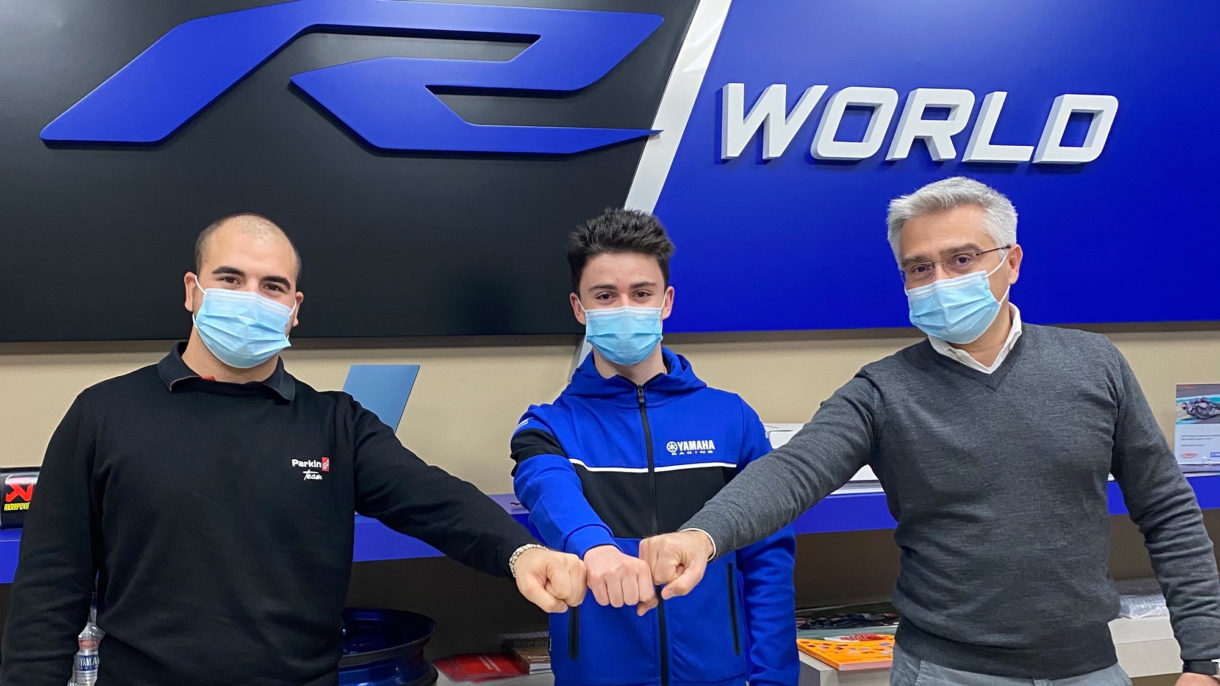 Manu González seguirá en el Mundial Supersport con Yamaha