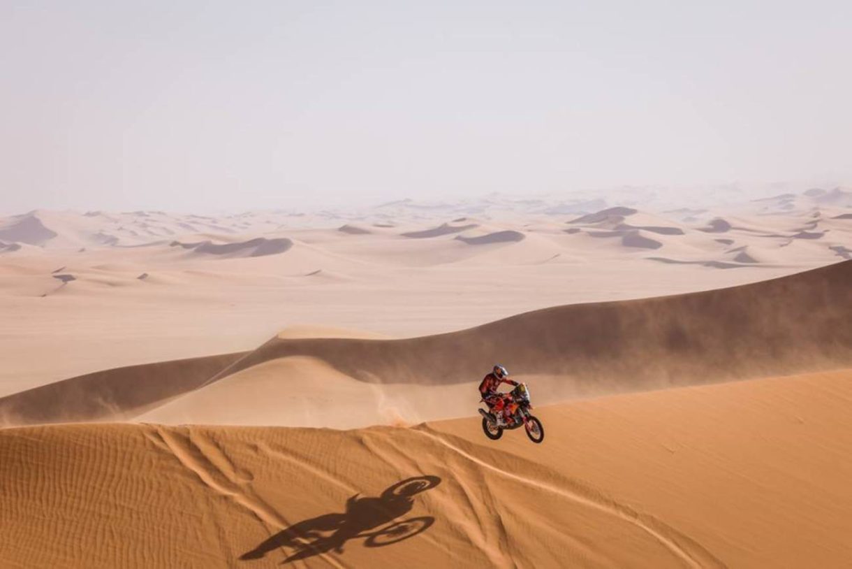 Toby Price triunfa en la Etapa 3 del Rally Dakar 2021 y Howes líder