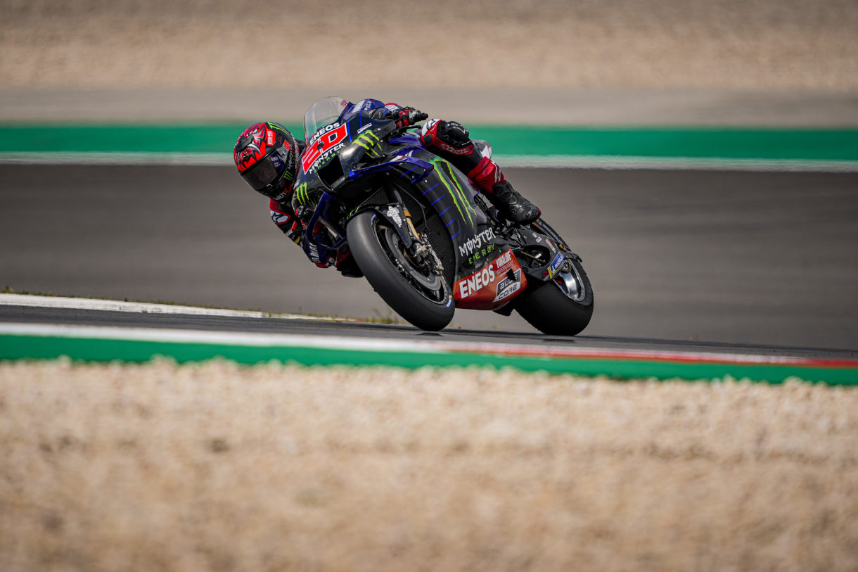 Fabio Quartararo consigue la pole position del Mundial de MotoGP en Portimao, Rins 2º y Zarco 3º