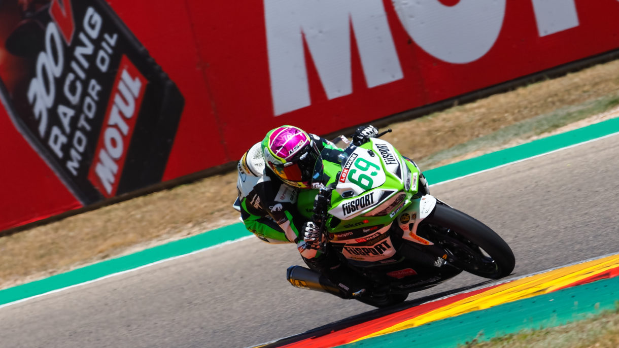 Tom Booth-Amos gana la carrera 2 de Supersport300 en Motorland Aragón