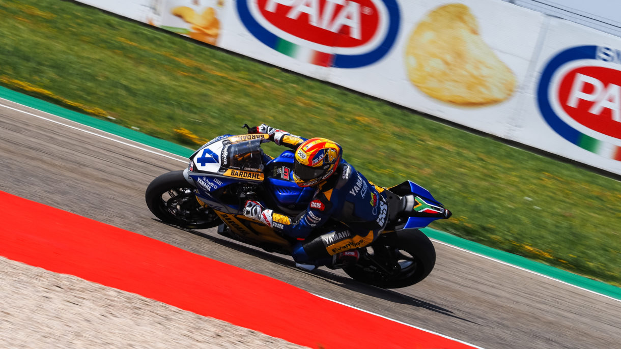 Steven Odendaal logra la victoria de la carrera 1 del Mundial de Supersport en Motorland Aragón