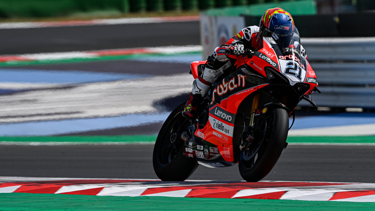 Michael Rinaldi gana la Superpole Race de Superbike en Misano