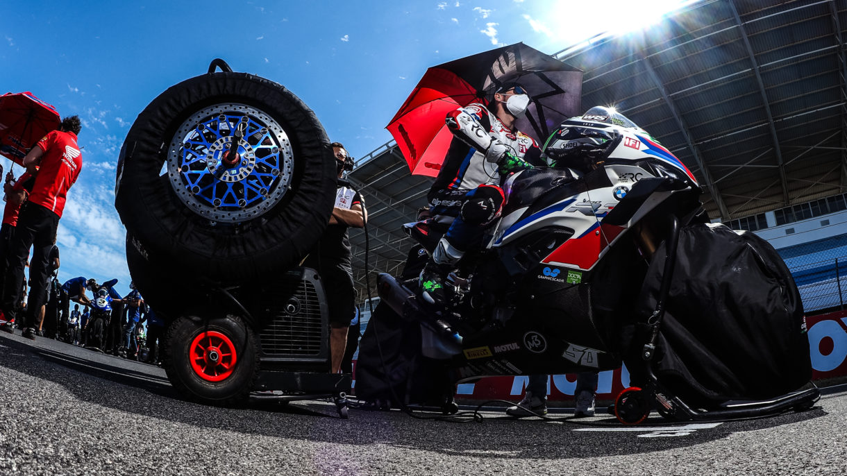 Ponsson y Laverty no estarán en la cita SBK de Assen