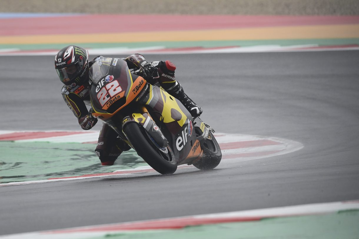 Sam Lowes gana la carrera de Moto2 en Misano, Augusto Fernández 2º y Canet 3º