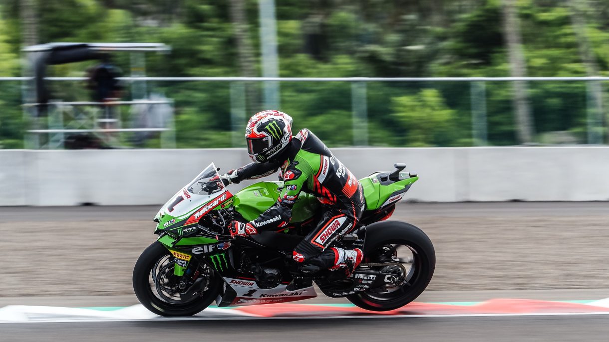 Jonathan Rea gana la carrera 2 del Mundial de Superbike en Indonesia