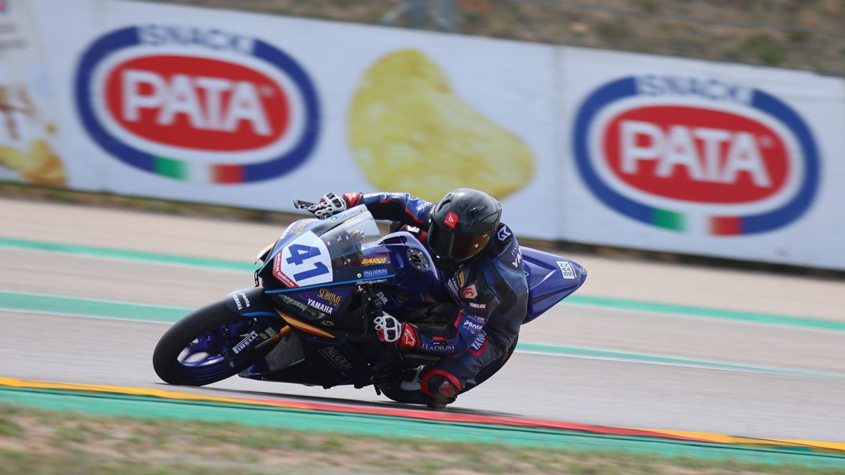 Marc García gana la carrera 1 de Supersport 300 en Motorland Aragón