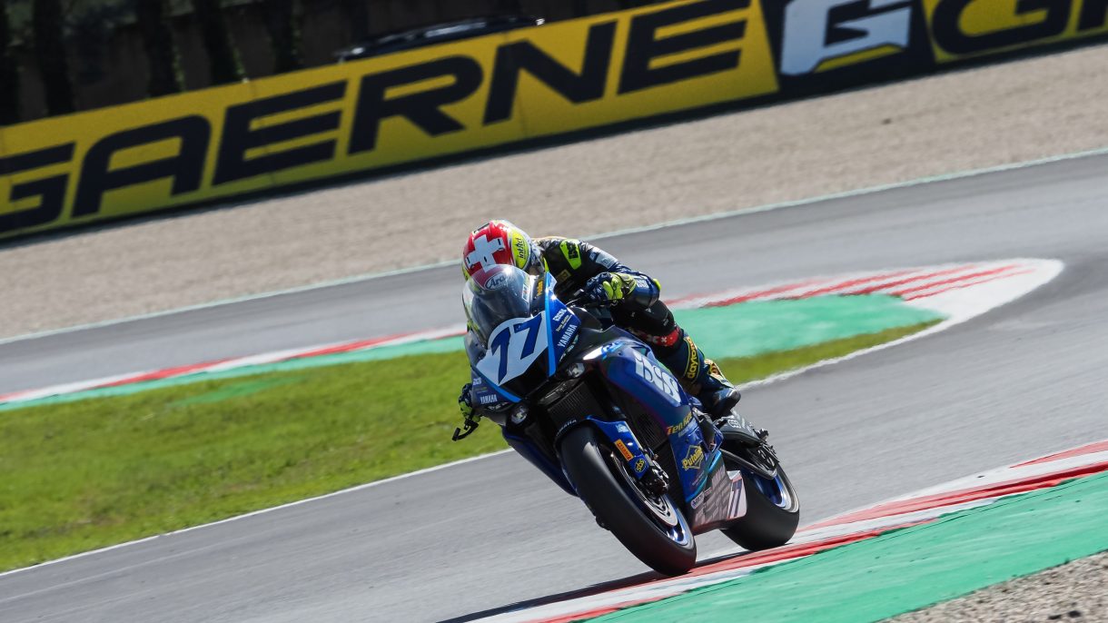 Dominique Aegerter gana la carrera 1 de Supersport en Misano, Baldassarri 2º y Bulega 3º