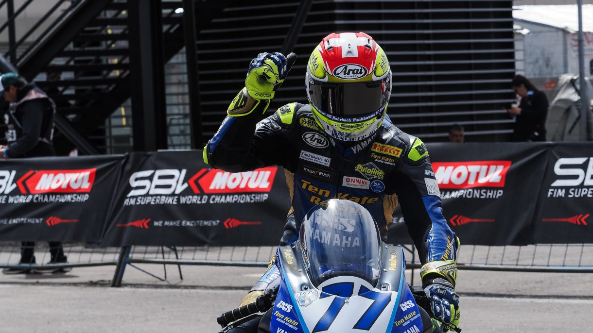 Dominique Aegerter gana la carrera 2 del Mundial de Supersport en Argentina, Caricasulo 2º y Baldassarri 3º