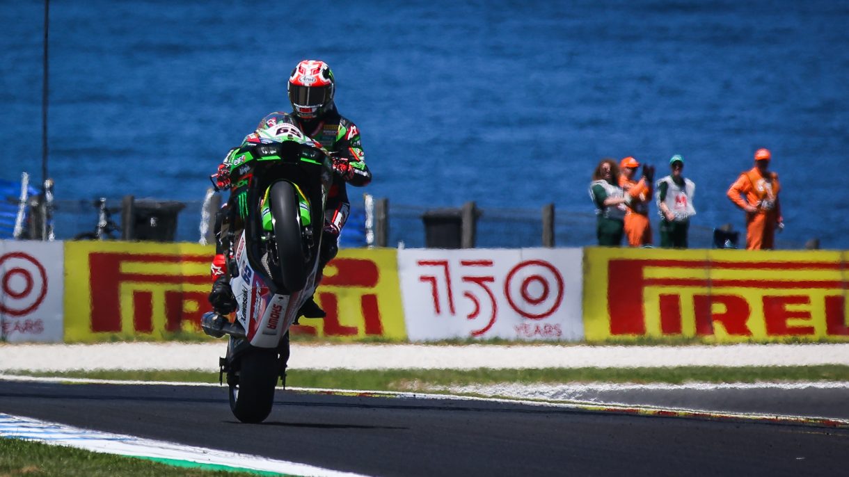 Jonathan Rea gana la carrera 1 de Superbike en Australia, Razgatlioglu 2º y Lowes 3º