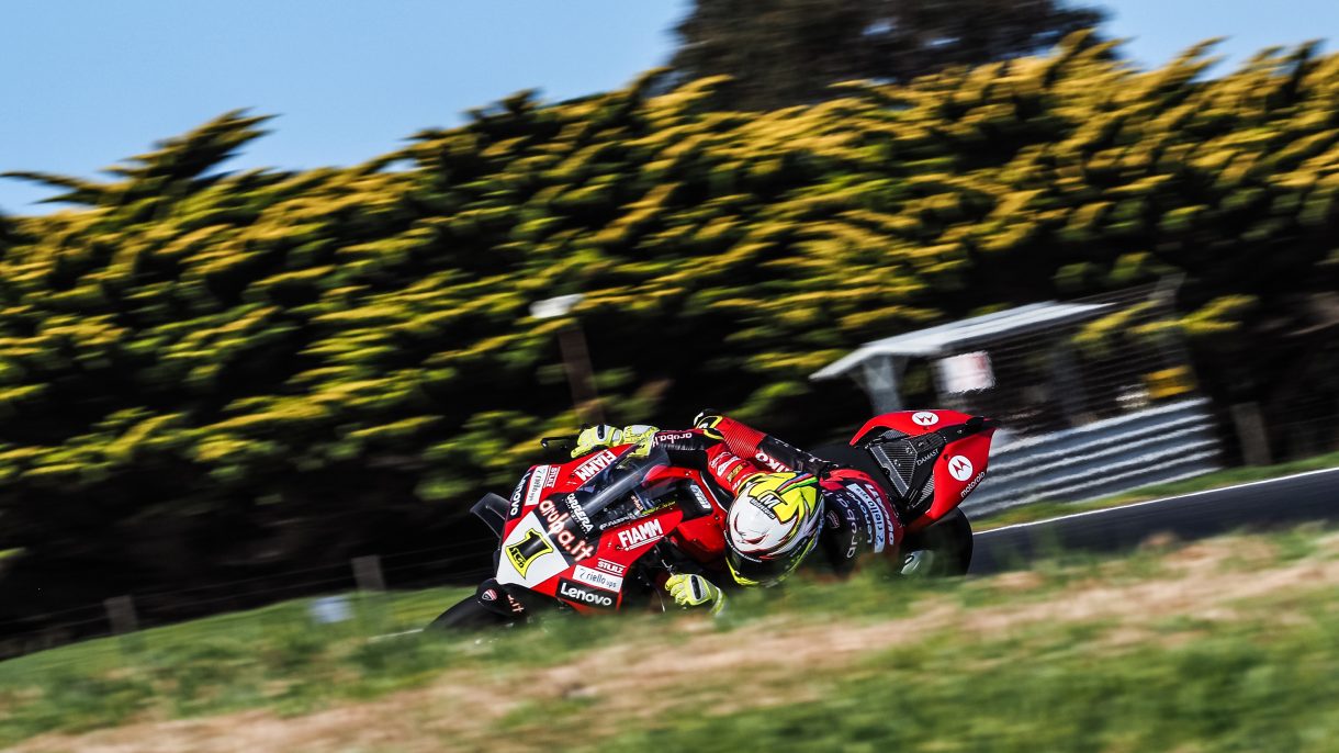 Álvaro Bautista el mejor del test pretemporada 2023 SBK en Australia