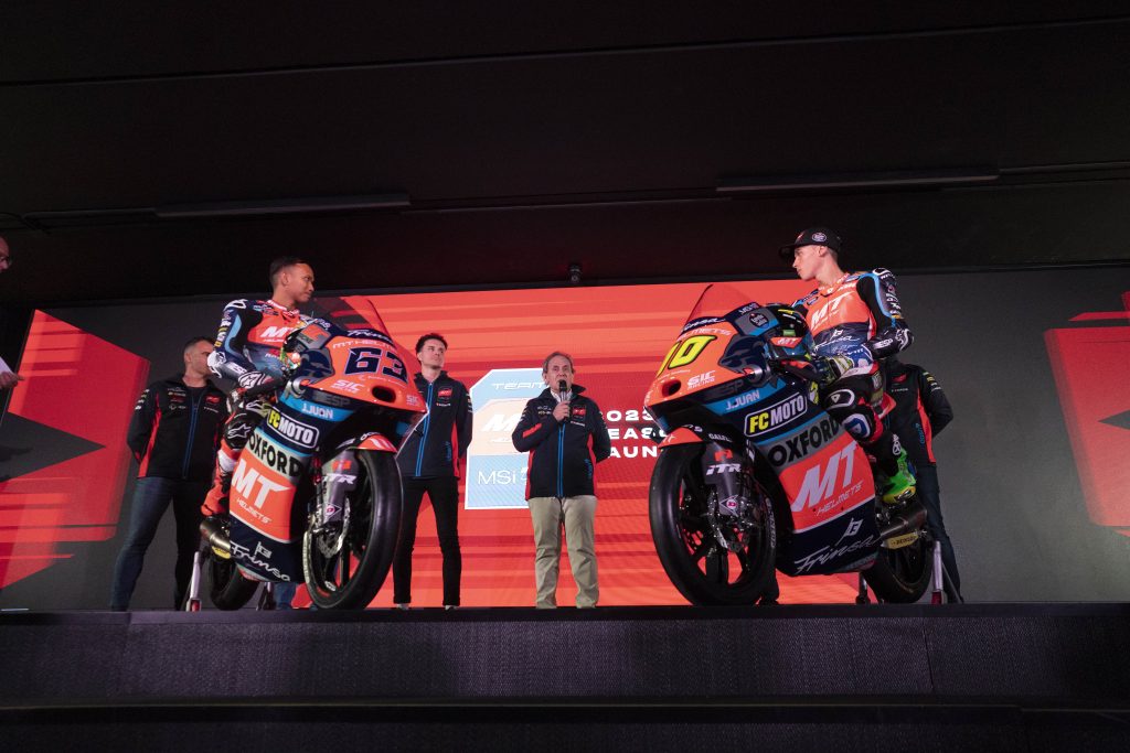 Presentación del MT Helmets MSi Team
