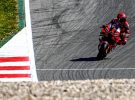 Pecco Bagnaia gana la carrera del Mundial de MotoGP en Portimao, Viñales 2º y Bezzecchi 3º