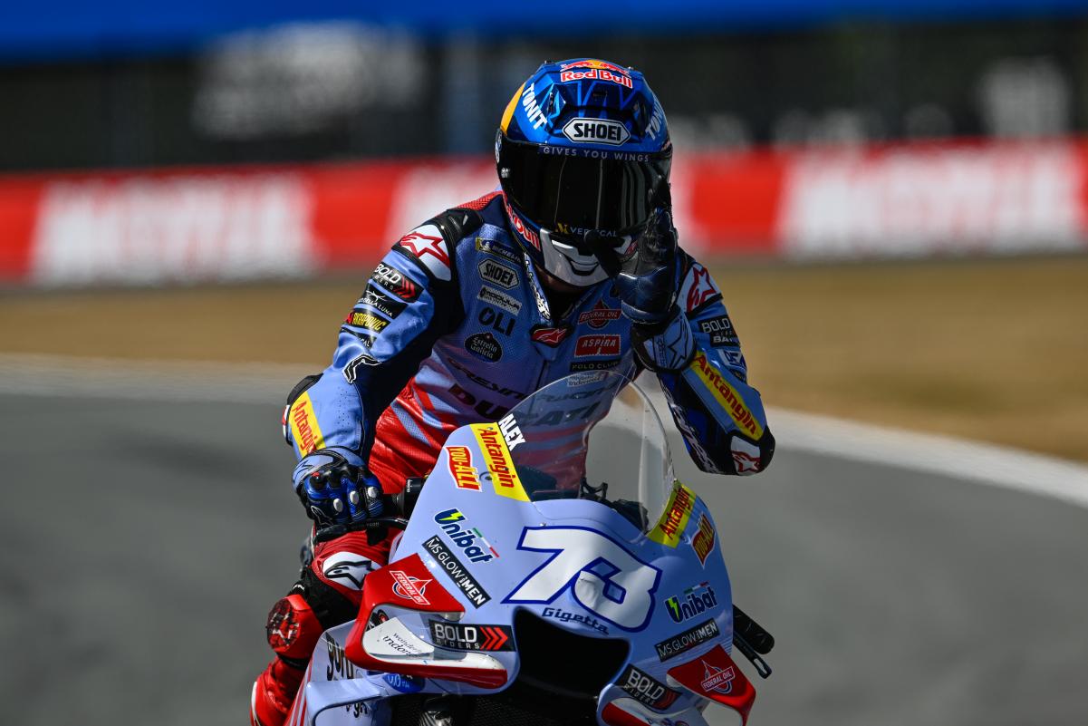 Álex Márquez gana la carrera al sprint del Mundial de MotoGP en Silverstone
