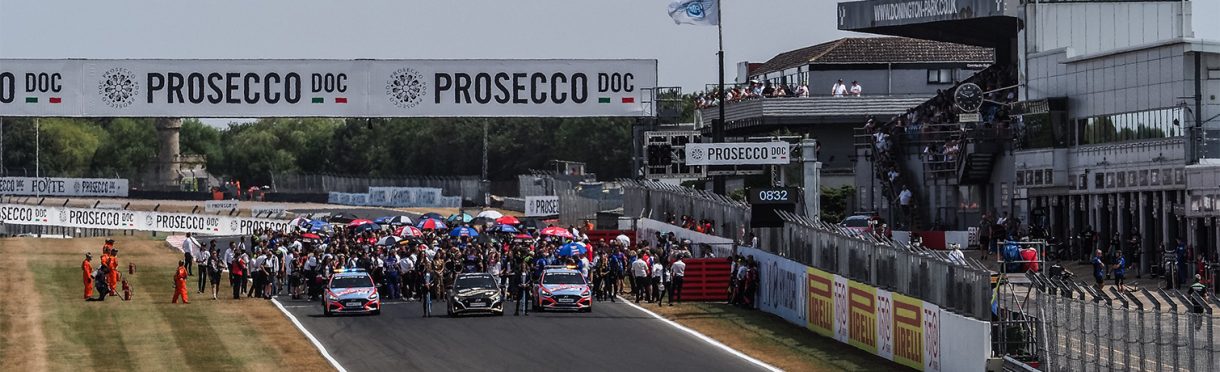 Horario del Mundial de Superbike 2023 en el Circuito de Donington Park