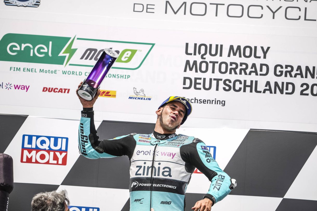 Jordi Torres y Héctor Garzó ganan las carreras de MotoE en Sachsenring