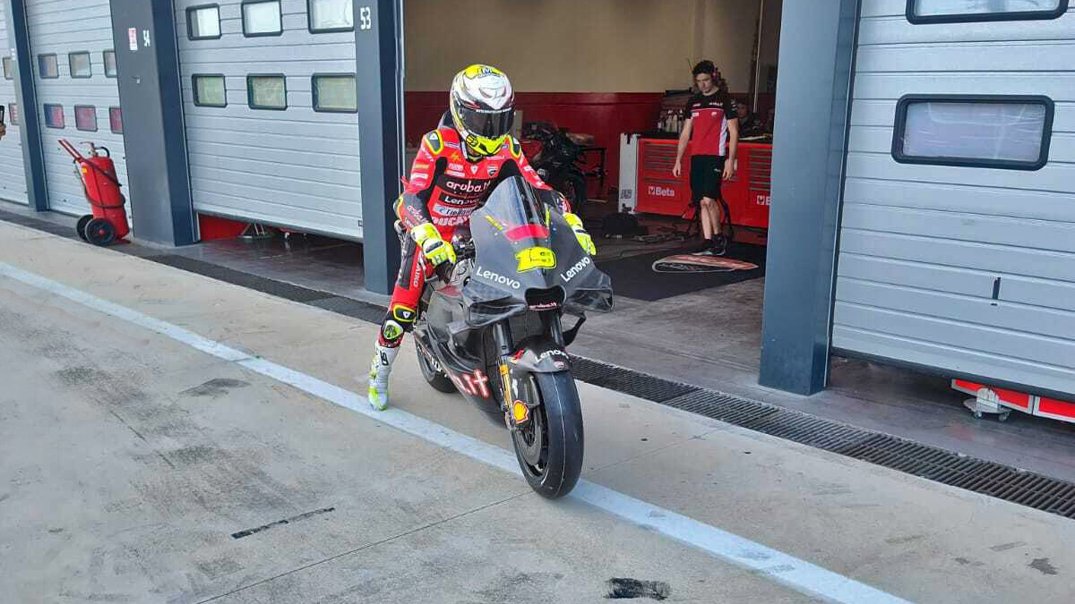 Álvaro Bautista disputa su segundo test con la Ducati MotoGP en Misano