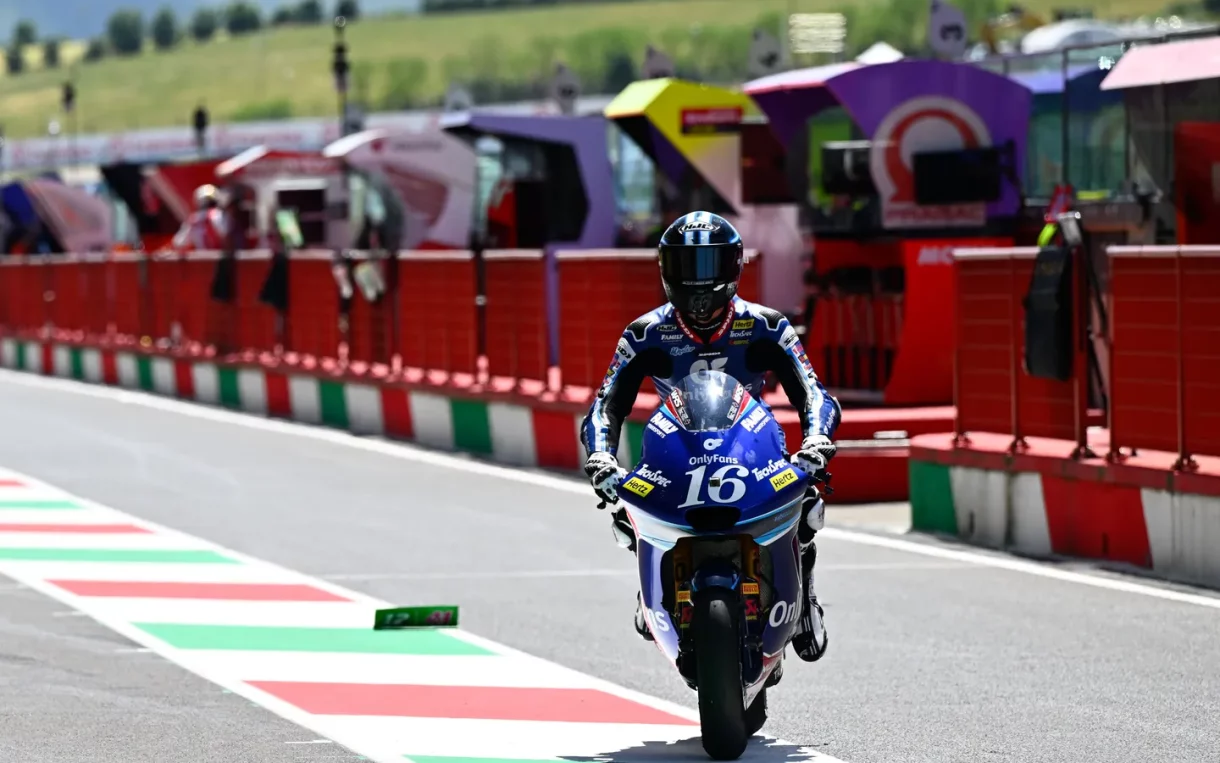 Joe Roberts gana la carrera del Mundial de Moto2 en Mugello