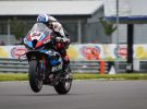 Toprak Razgatlioglu gana la carrera 1 del Mundial Superbike en Donington Park