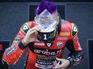 Álvaro Bautista gana la carrera 2 del Mundial de Superbike en Motorland Aragón