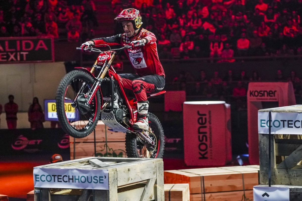 Jaime Busto gana la primera cita del Mundial X-Trial 2025 en Madrid