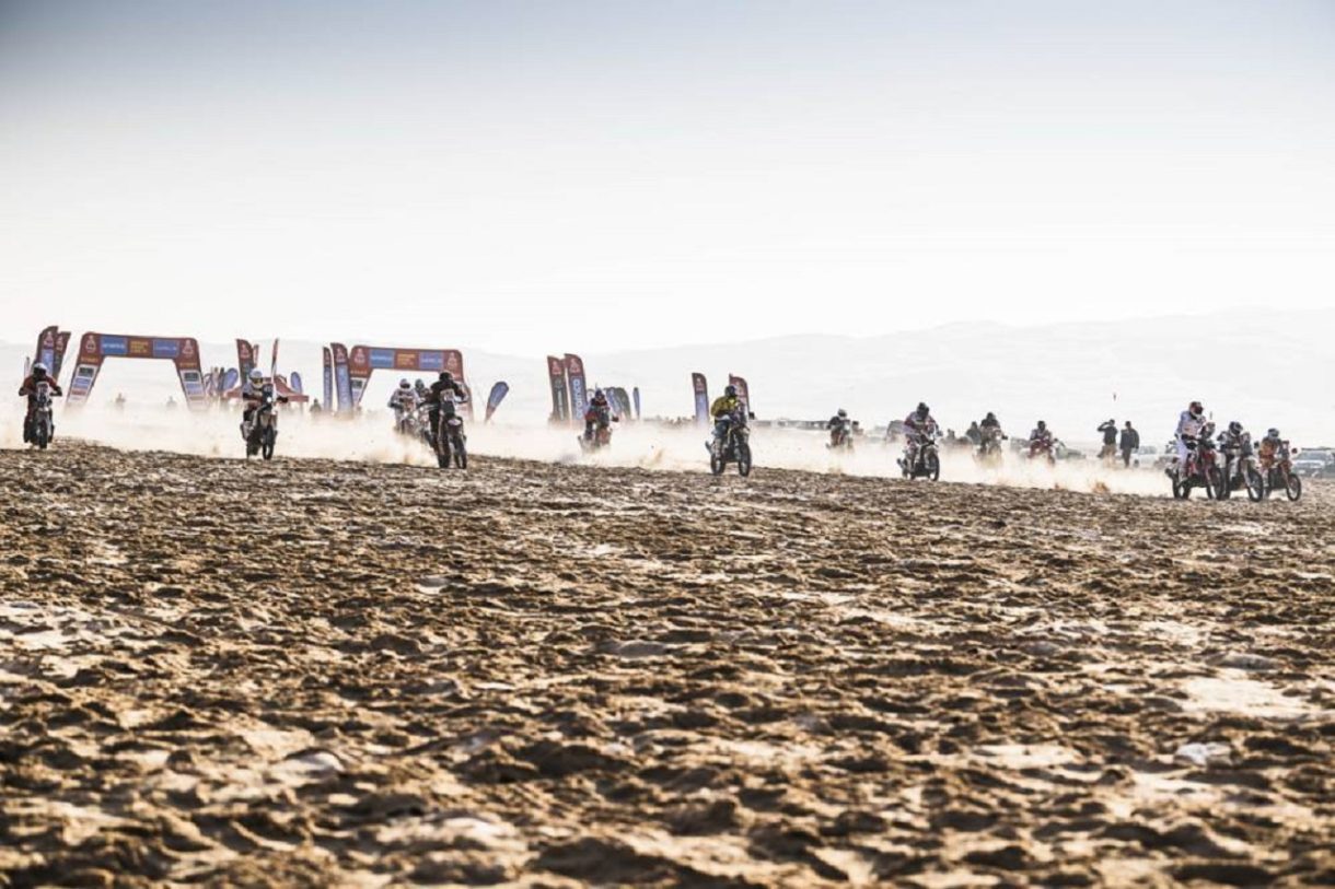 El piloto Daniel Sanders gana el Rally Dakar 2025