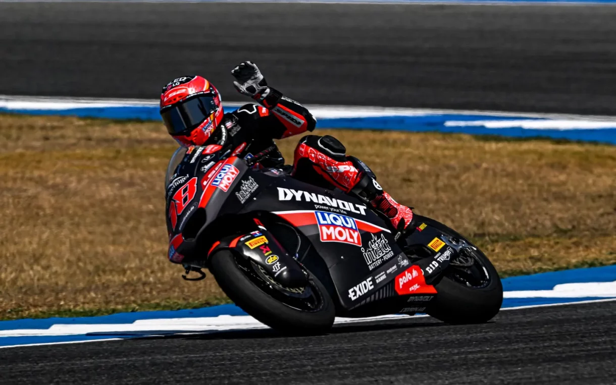 Manu González gana la carrera del Mundial de Moto2 en el Circuito de Tailandia