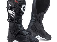 001069155 X Peak Black 01