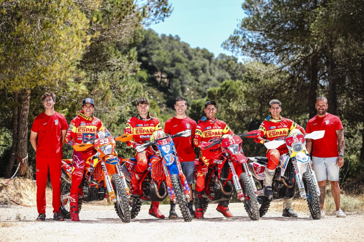 La RFME presenta sus equipos para el 6DAYS FIM Enduro of Nations 2025 en Italia