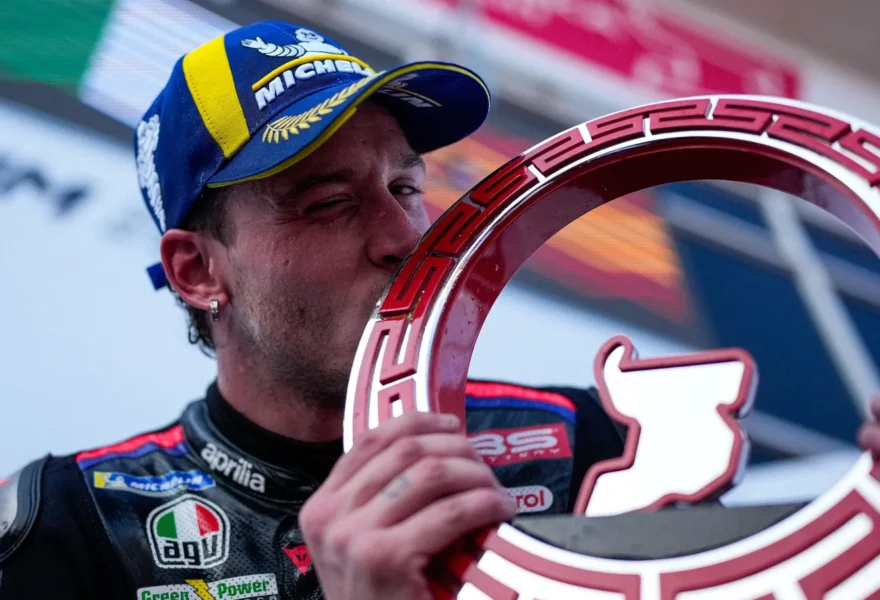 Marco Bezzecchi gana la carrera del Mundial de MotoGP 2026 en Indonesia